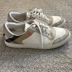 Burberry Shoes